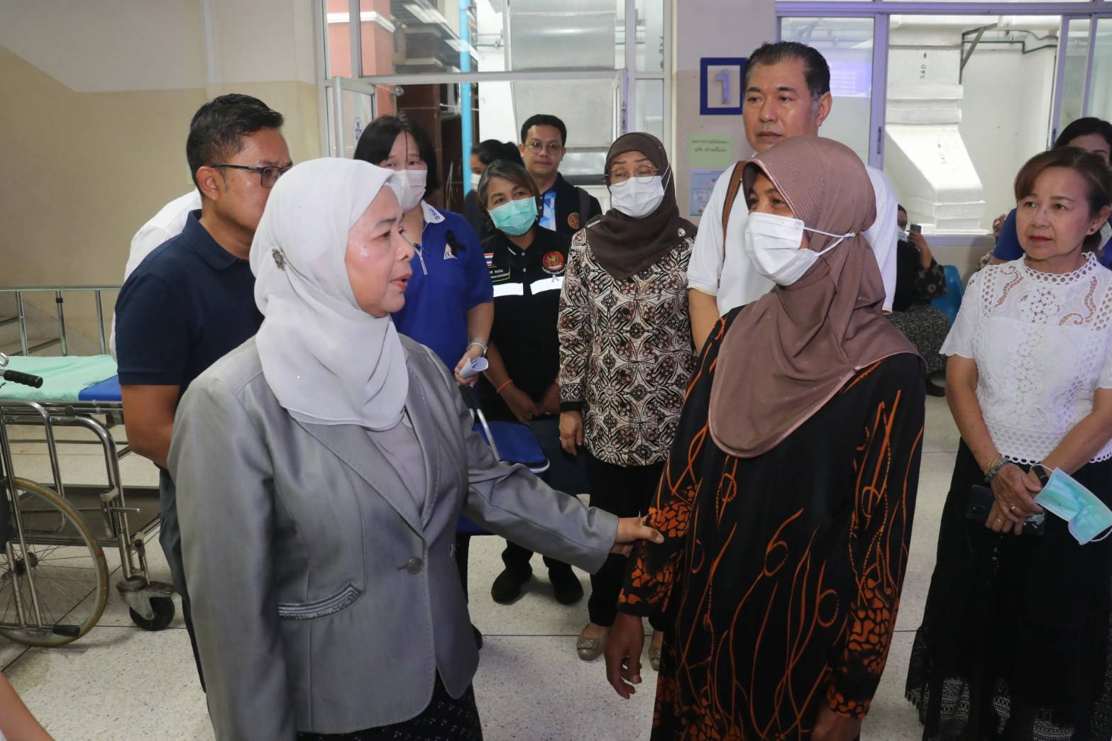 สำนักงานประกันสังคมจังหวัดปัตตานี จัดโครงการเยี่ยมผู้ประกันตนที่เจ็บป่วยและผู้ทุพพลภาพ เนื่องในวันแรงงานแห่งชาติ ประจำปี 2569 เพื่อสร้างขวัญและกำลังใจแก่ผู้ป่วยที่อยู่ระหว่างการรักษาในสถานพยาบาล